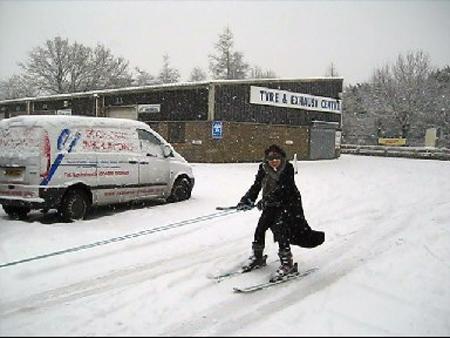 Zoe Hanson breakfast presenter on Galaxy 103.2 took a more conventional approach to get into work this morning....skiing.

From Echo reader, Heather Birch
