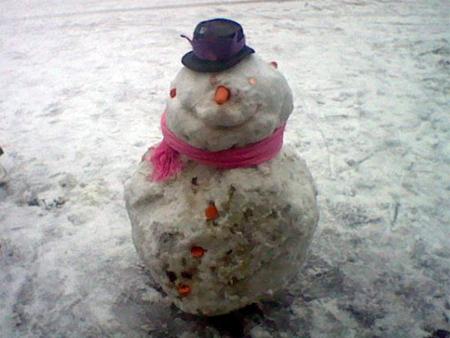 Lyndsey Fooks and Lisa Sargeant made this happy snowman in New Milton

