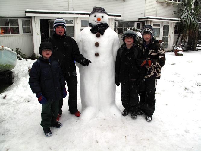 The snowman at Langstone On behalf of Rowan & Nathan Evans