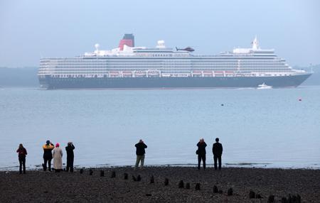 Cunard's Queen Elizabeth sailing up Southampton Water. Photo Malcolm Nethersole
