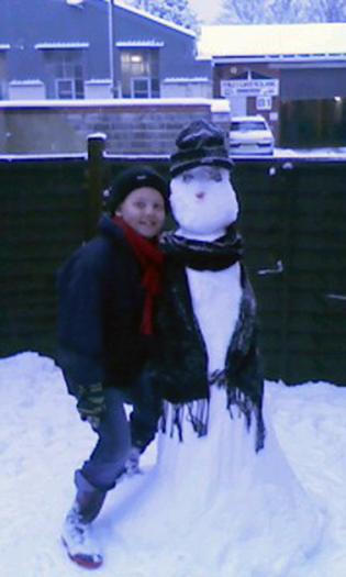 
Ben Davies from Freemantle with his friend bobby the snowman.
