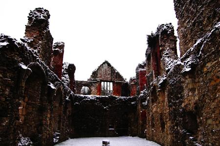 Netley Abbey in the snow. By Echo reader Joshua Drake.