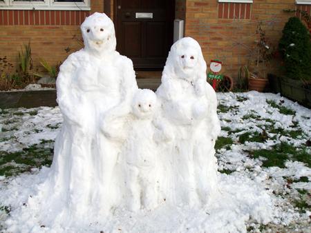 Snow family by Echo reader Andy Jones.