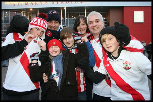Stacey and Ost family's show their support for Saints at the FA Cup tie against Man United at St. Mary's.