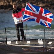 Hampshire sailor Alex Thomson begins his quest for Vendée Globe gold