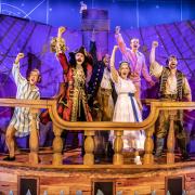 Peter Pan Goes Wrong at Mayflower Theatre