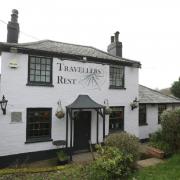 The Traveller's Rest at Hythe has been told it can keep an outdoor bar and stage