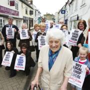 CAMPAIGN SUPPORT: Mabel Evans with Hythe shoppers and traders. Echo picture by Malcolm Nethersole. Order no: 8283806
