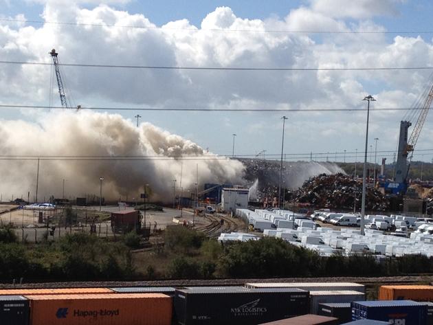 Readers photos from the fire at Southampton Docks. Photo by Mark Vincent Piper.