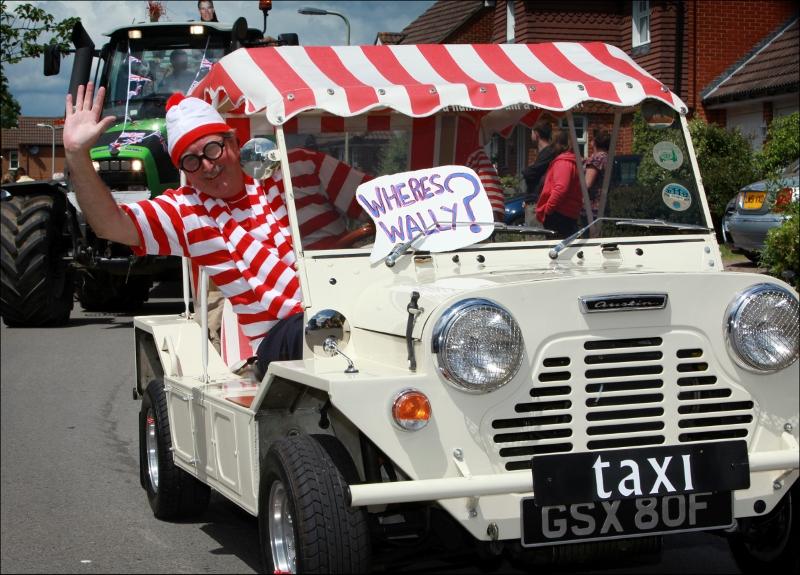 Weekend in Pictures June 9th - 10th, 2012. Bishops Waltham Carnival.