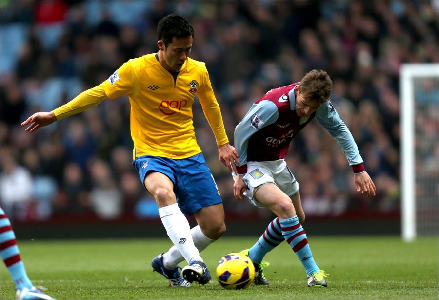 Pictures from Aston Villa v Saints