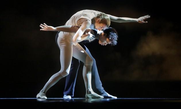 Cuban Ballet star Carlos Acosta (right) and Zenaida Yanowsky perform an extract from their work On Before during a photocall at the Festival Theatre in Edinburgh.
Picture date: Friday April 26, 2013.