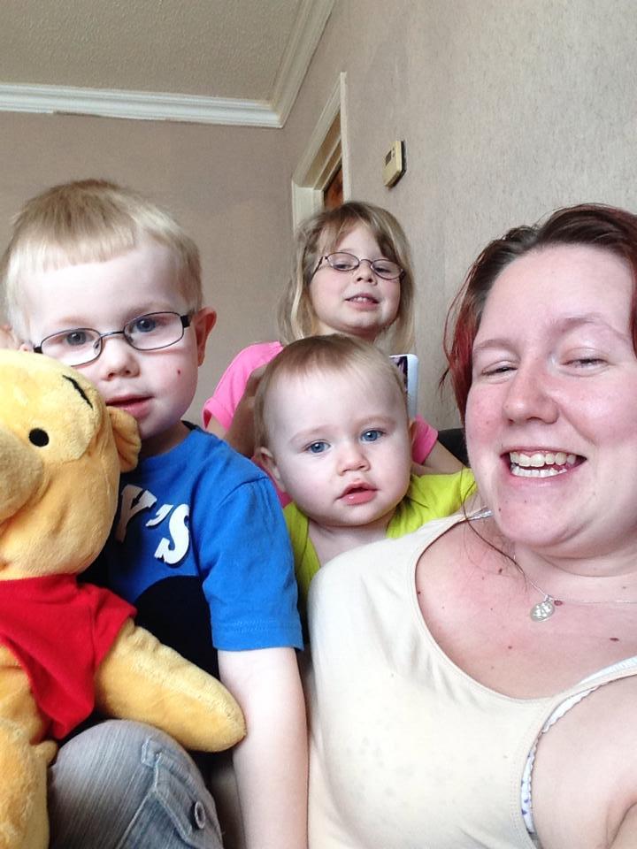 Jenny Kayley with her children Hannah 7 years,Zack 3 years and Finley 1 year
