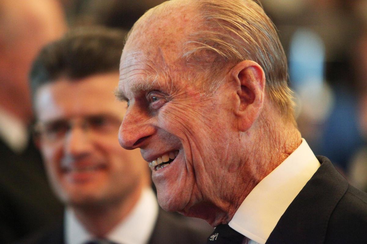 Picture of the Duke of Edinburgh visiting QM2 for her 10th anniversary