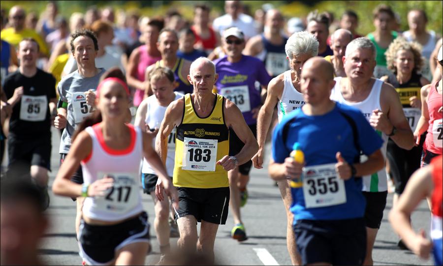 Hundred's of runners turned out in the sunshine for Lordshill 10k