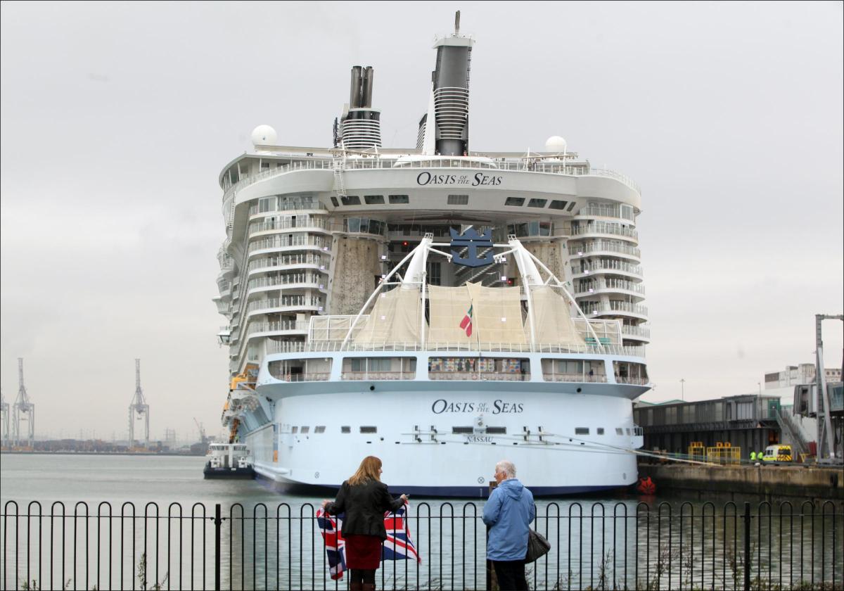 Picture of Oasis of the Seas in Southampton for the first time.