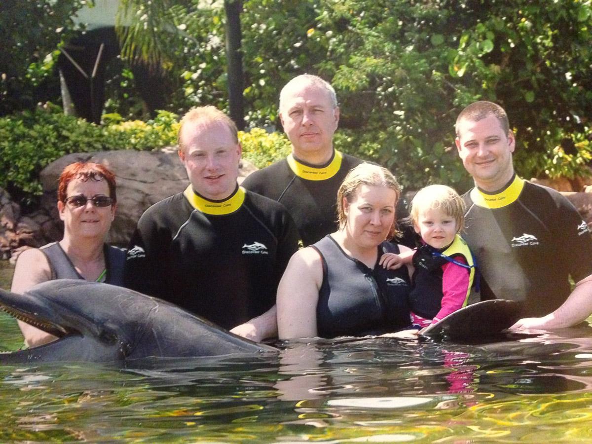 Rowena Bubb - Discovery cove special family holiday June 2014