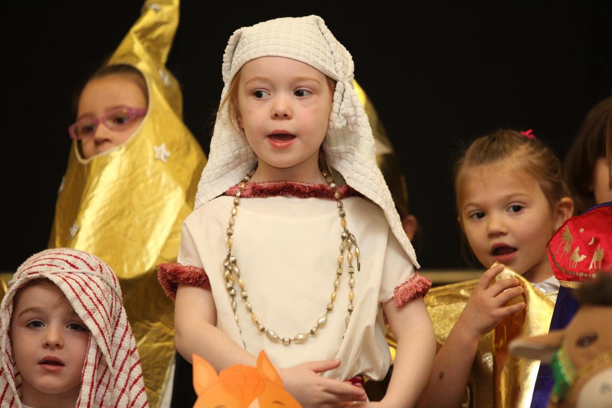 Nativity 2014 - Kanes Hill Primary - click the 'buy this photo' button for alternative shots.