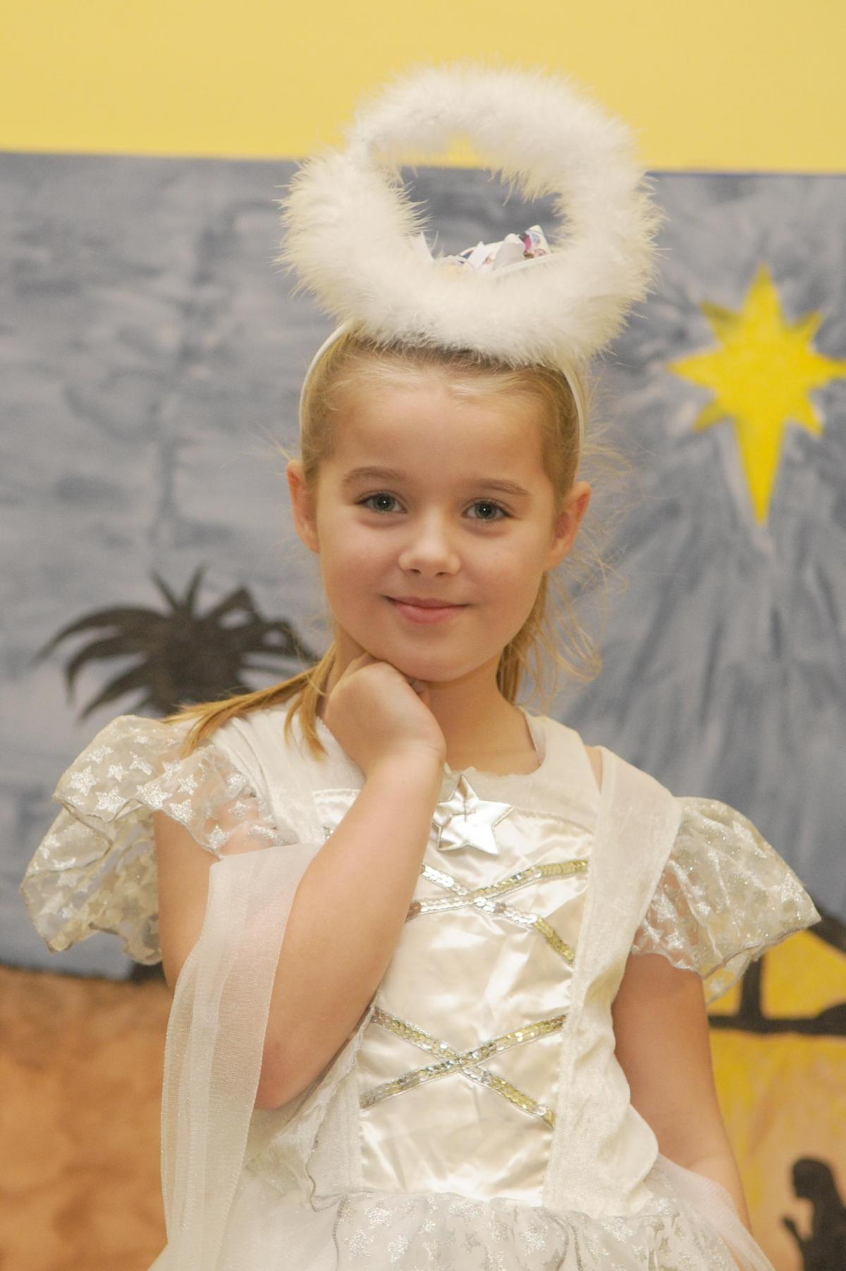 Nativity 2014 - Redlands Primary - click the 'buy this photo' button for alternative shots.