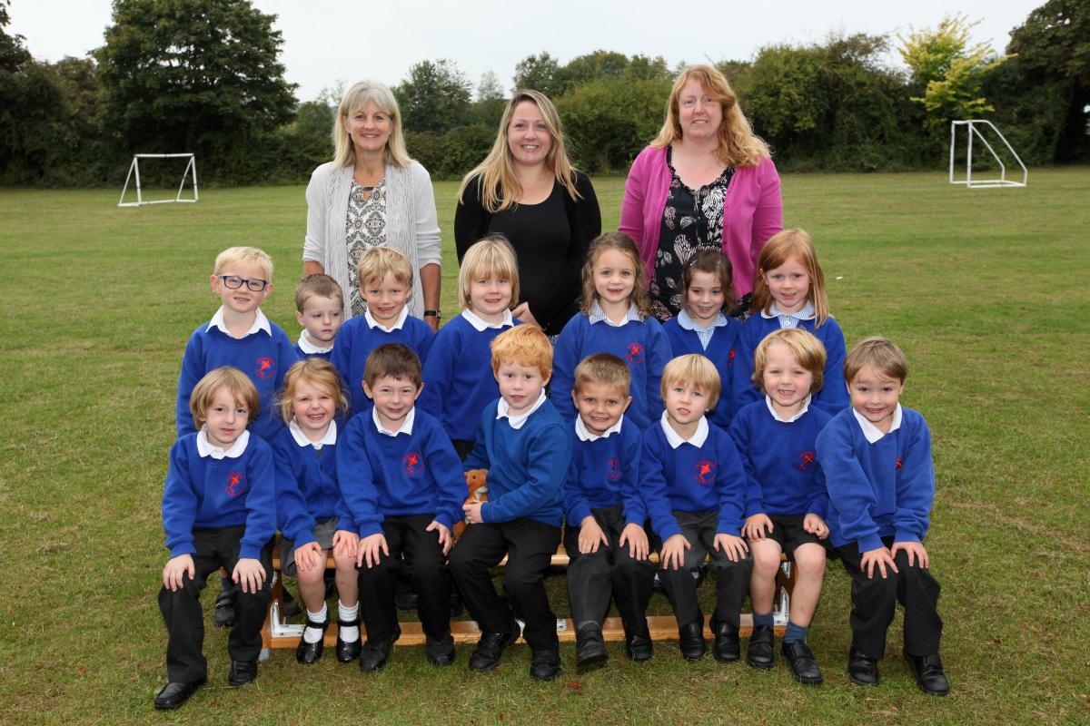 First Class Photos 2014/15 - Broughton Primary