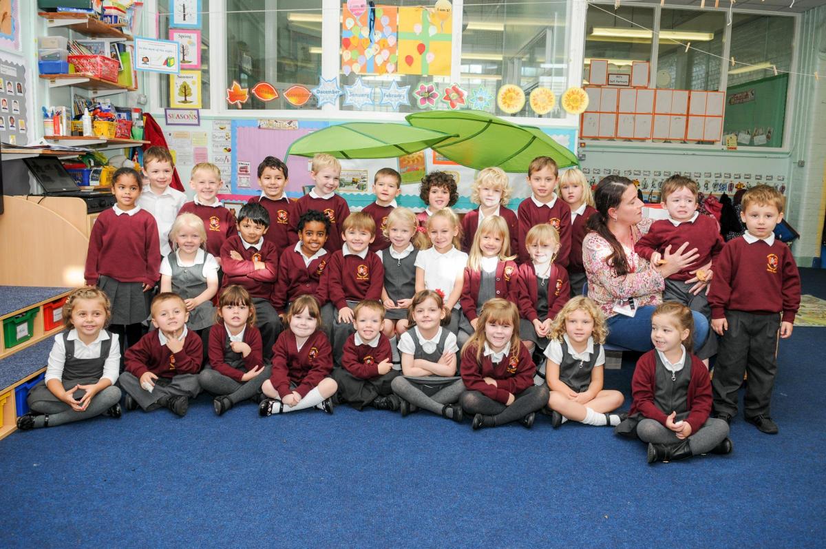 First Class Photos 2014/15 - Foundry Lane Primary