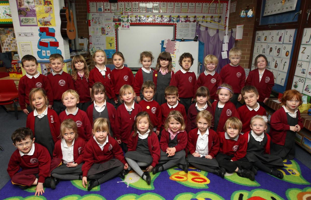 First Class Photos 2014/15 - Halterworth Primary