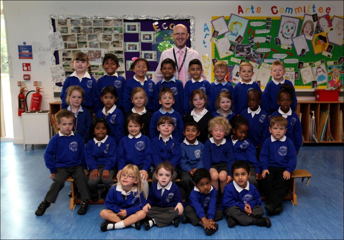 First Class Photos 2014/15 - Wordsworth Primary