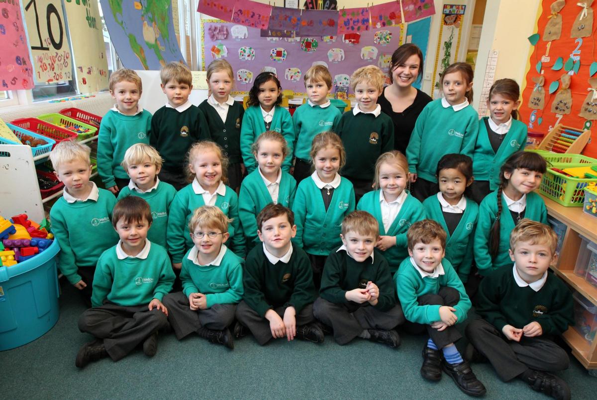 First Class Photos 2014/15 - Wellow Primary