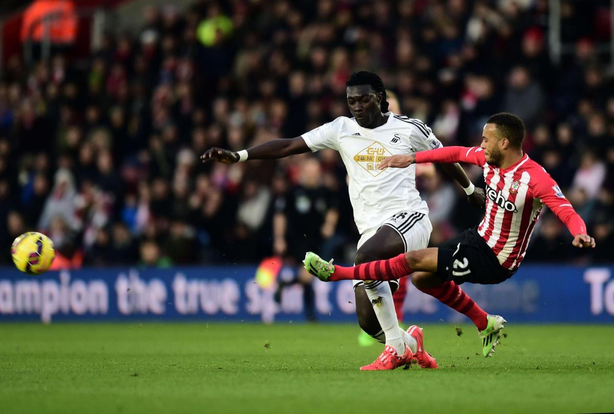Picture from the Barclays Premier League clash between Saints and Swansea. The unauthorised downloading, editing, copying, or distribution of this image is strictly prohibited.