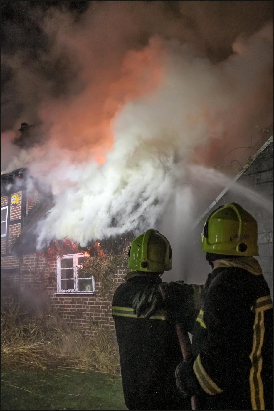 Fire crews from Hampshire and Dorset tackled a major blaze at a thatched cottage in Sopley.
