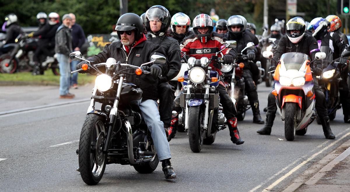 Huge ride out in memory of  popular biker Carol 'Bubbles' Carr