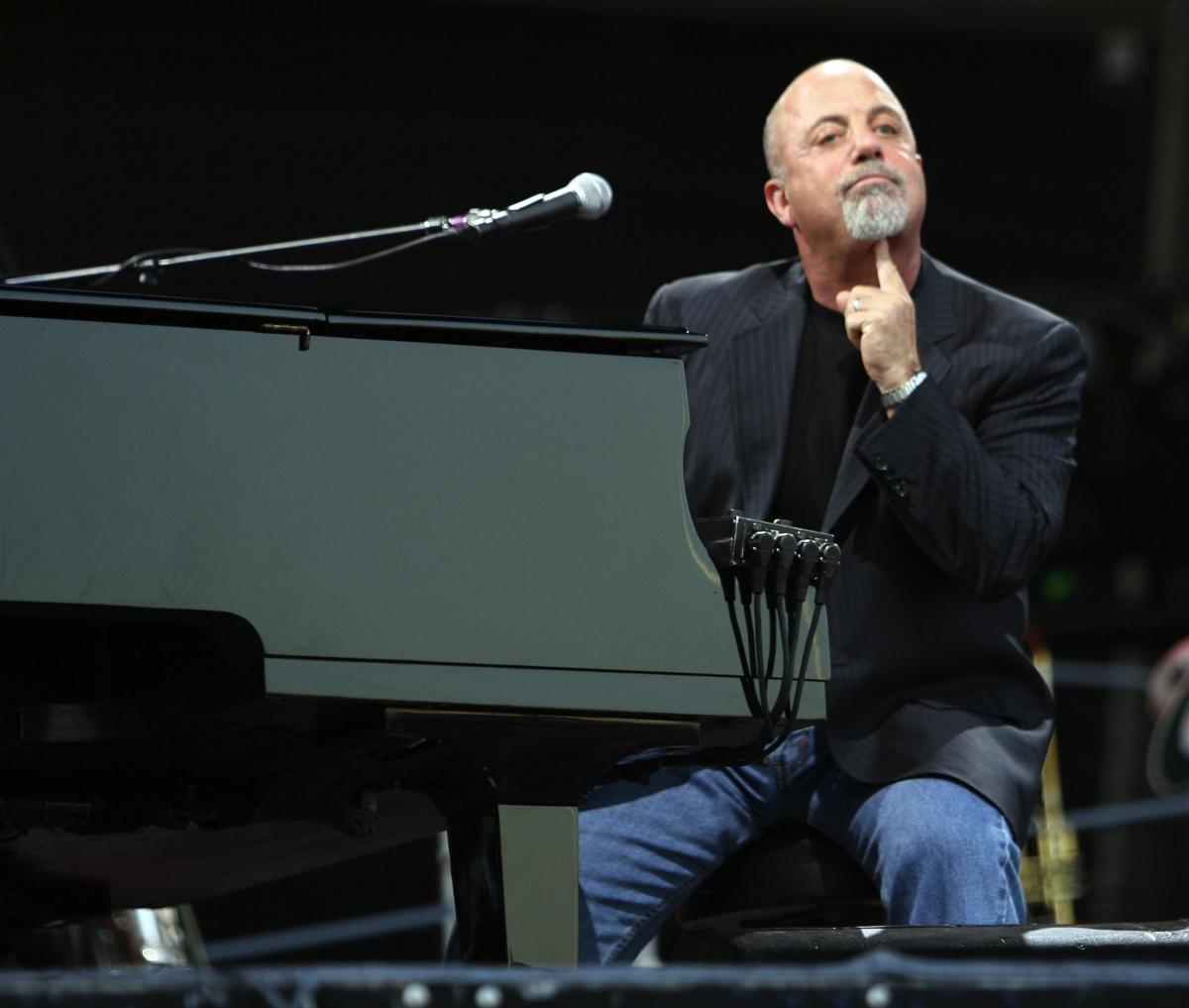 Past concerts at Rose Bowl - Billy Joel