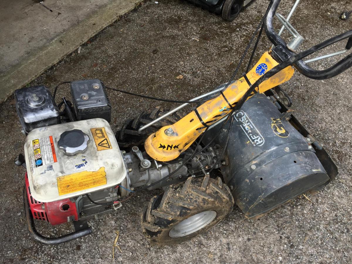 Is this yours? - Hampshire Police reveal haul of recovered stolen goods