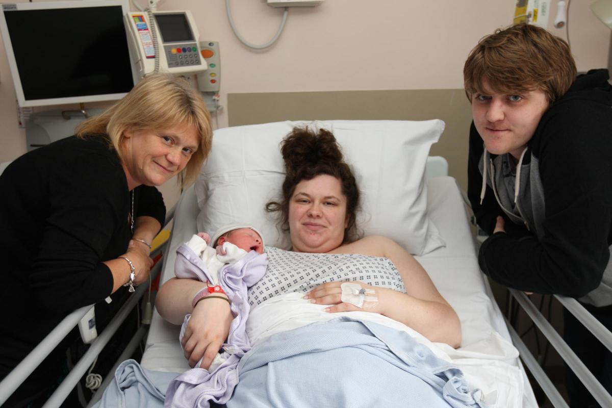 Nathaniel Horan with dad James, mum Katie Beeson and gran Jackie Beeson