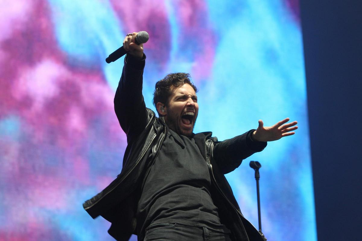 Isle of Wight Festival 2015 - best band shots - You Me At Six