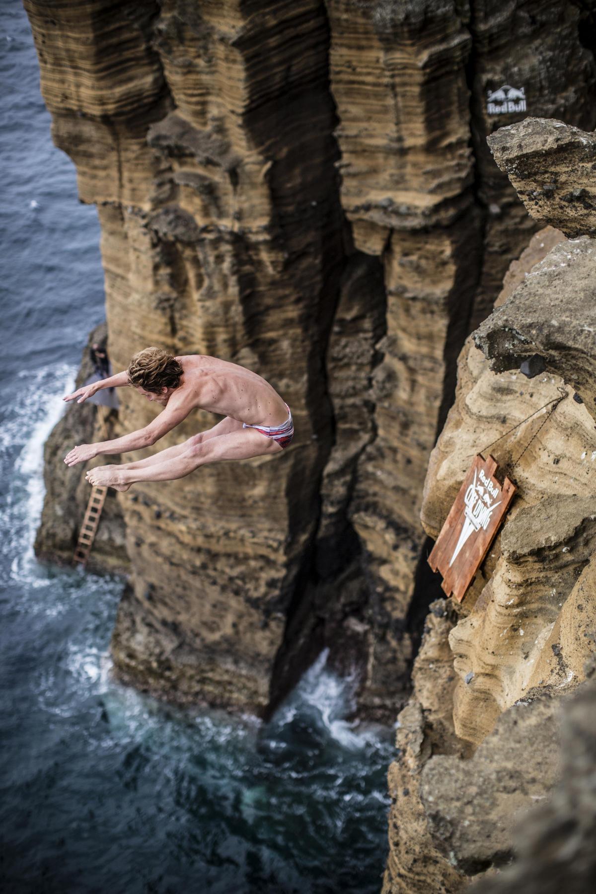 Gary Hunt in Red Bull Cliff Diving World Series