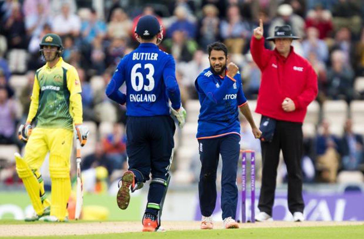 Rashid celebrates its fourth wicket