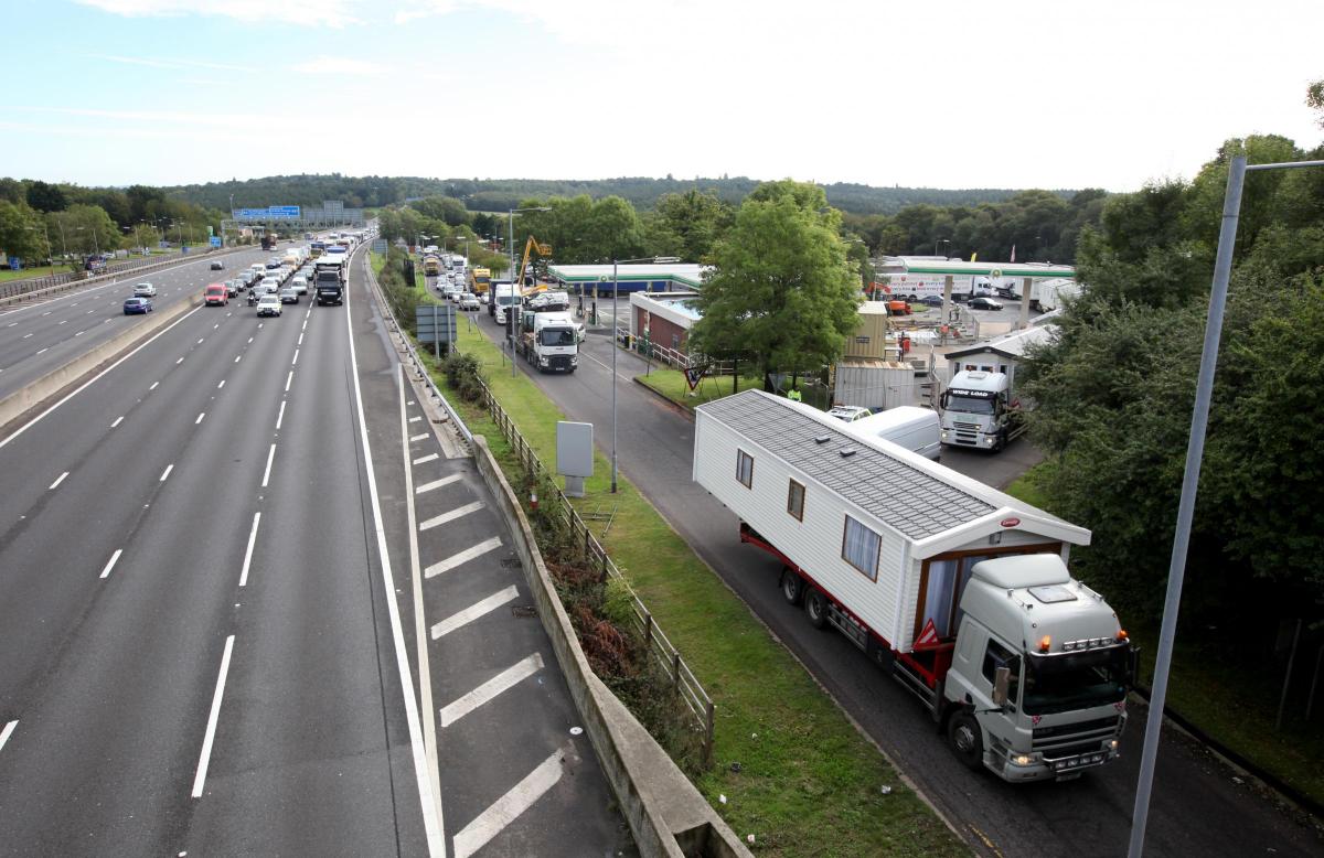Mobile Homes on M27