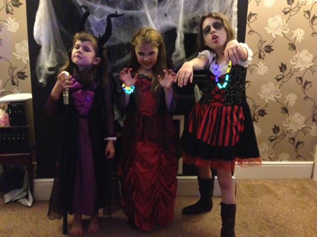 Halloween 2015. Sienna, Aimee and Maddison.