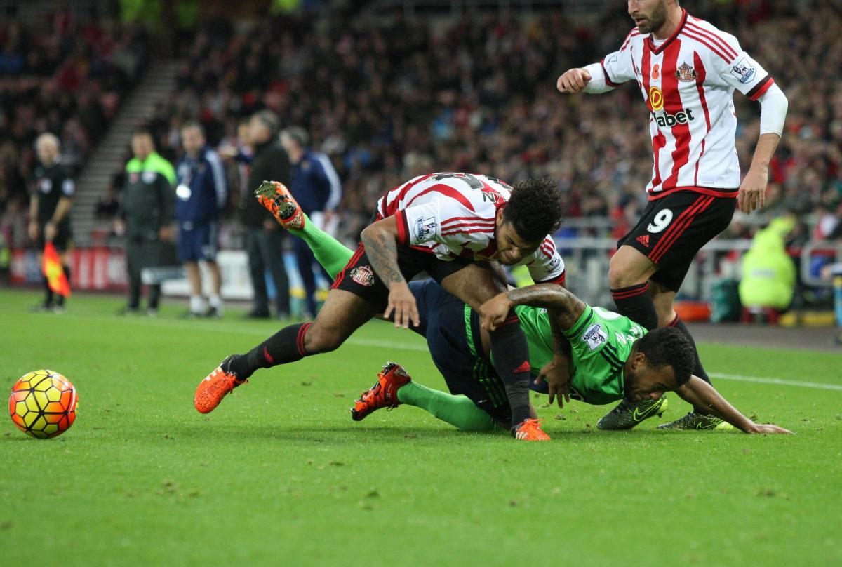 Sunderland v Saints in the Barclays Premier League. The unauthorised downloading, editing, copying or distribution of this image is strictly prohibited.
