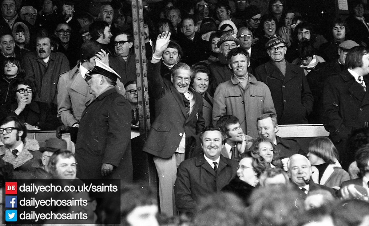 Photographs from Southampton FC's 1976 FA Cup run - Bradford City v Saints at Valley Parade