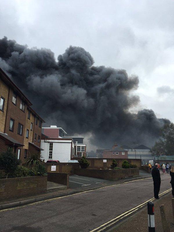 Cowes fire pictures