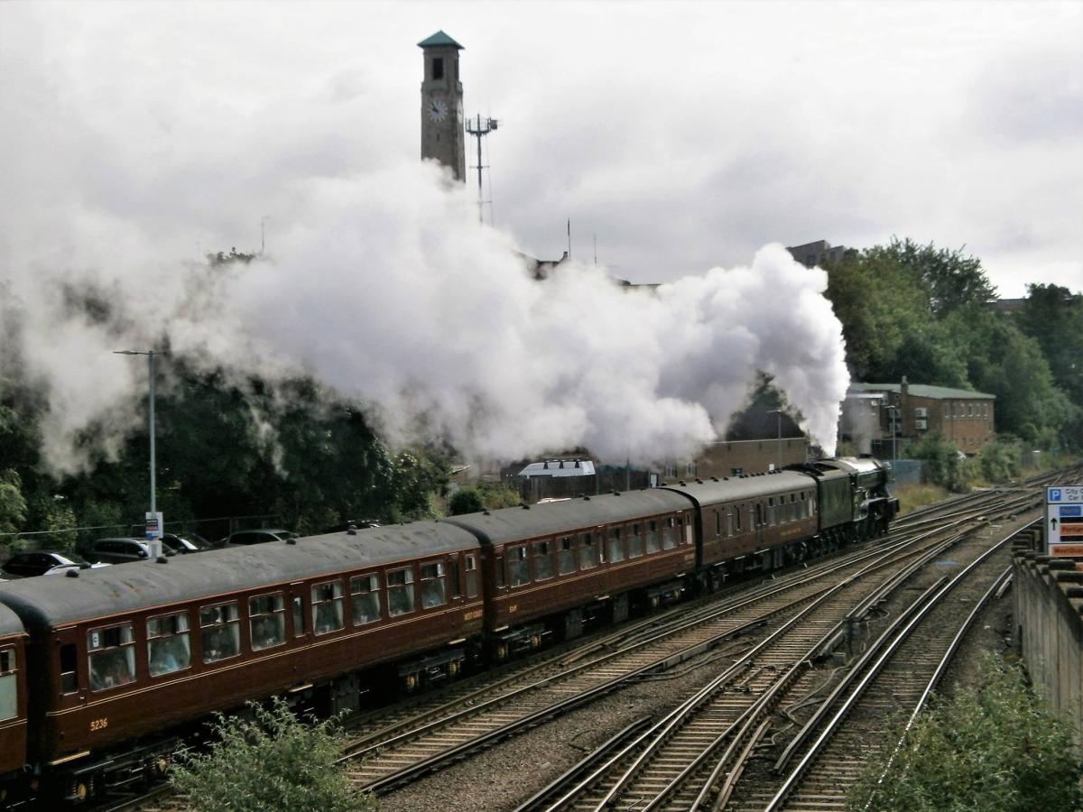 The Flying Scotsman pulling away from Southampton Central. Daily Echo Camera Club member Lorraine Barter‎.