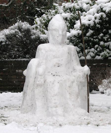Snow covers Hampshire - Snow King Alfred by Kelsie Learney