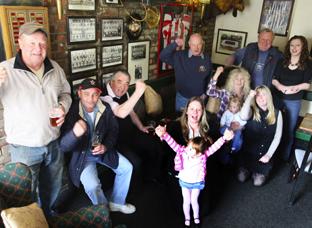 Fans rally behind Southampton FC - SAINTS GALLERY: Regulars at The Cottage Inn.  
Echo picture by Malcolm Nethersole. Order no: 8361061