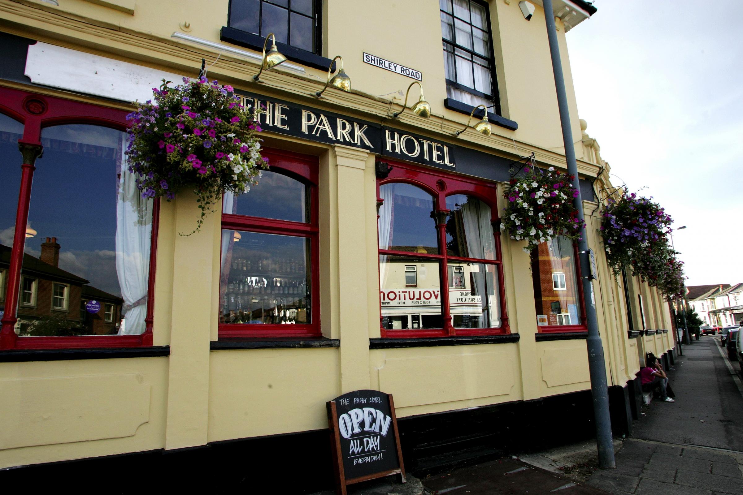 The Park Hotel Shirley Road Pub in bloom comp processed by IntelliTune on 15082005 183122 with script 200dpi only