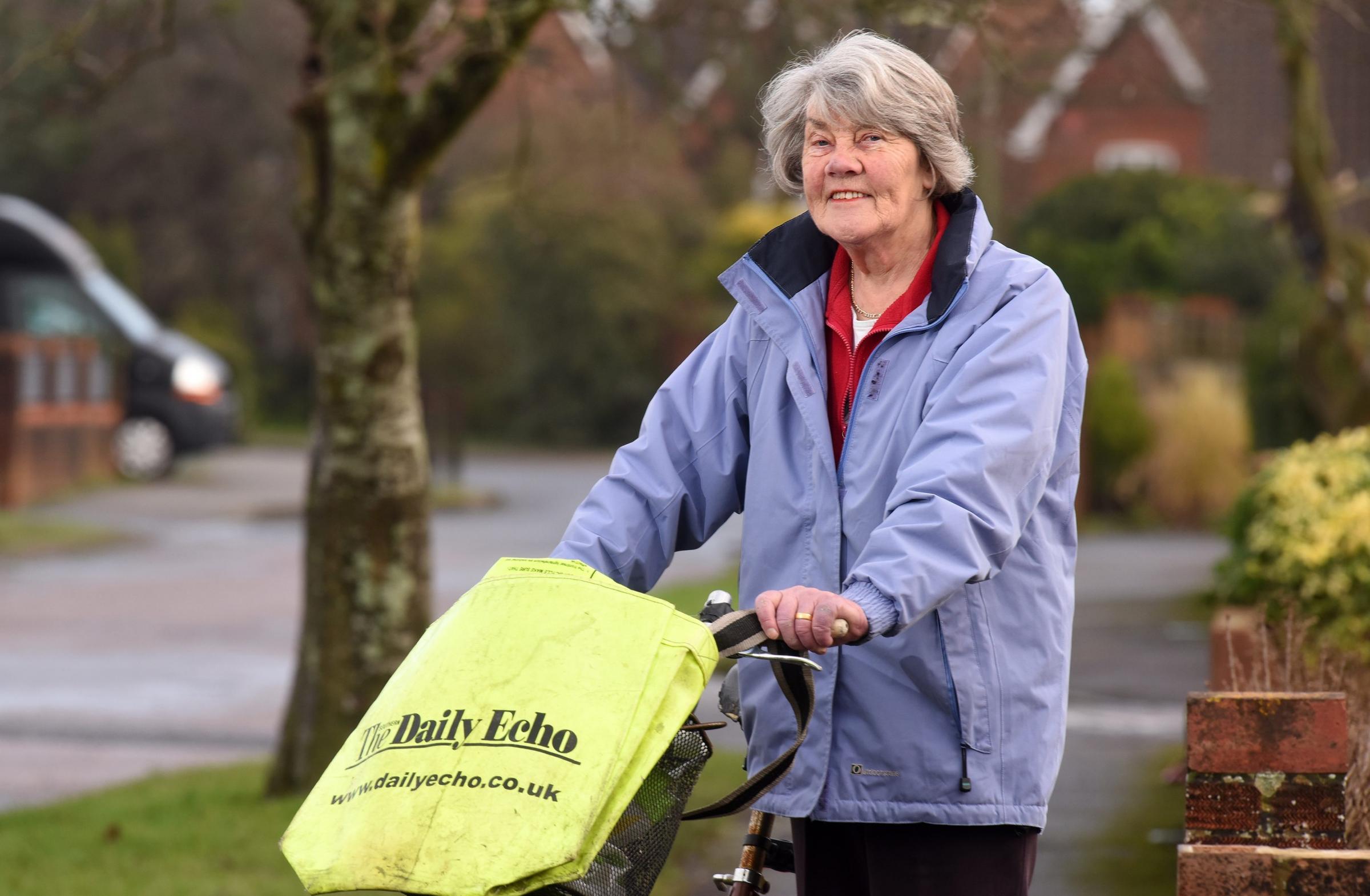 Meet Britain's oldest paper girl who delivers Southampton's Daily Echo - Vimarsana News