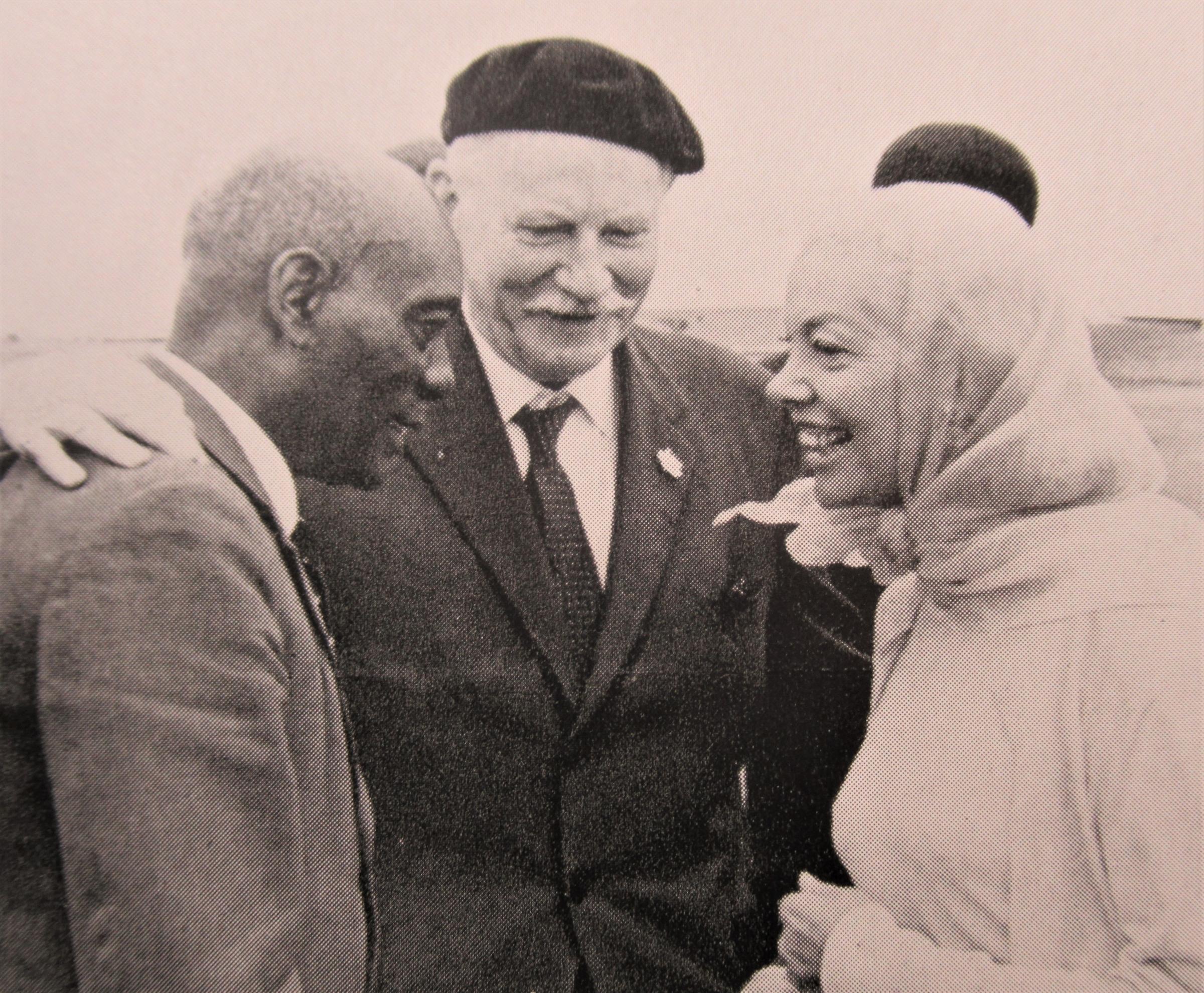 Richard with Michaela Denis and Chief Josiah Njonjo in Kenya. Picture from Richard Barbe Bakers book My Life My Trees.