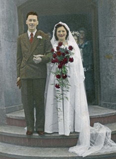 Peter and Iris Minard on their wedding day in 1951.