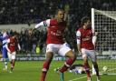 Walcott praise for Cech after clean-sheet record